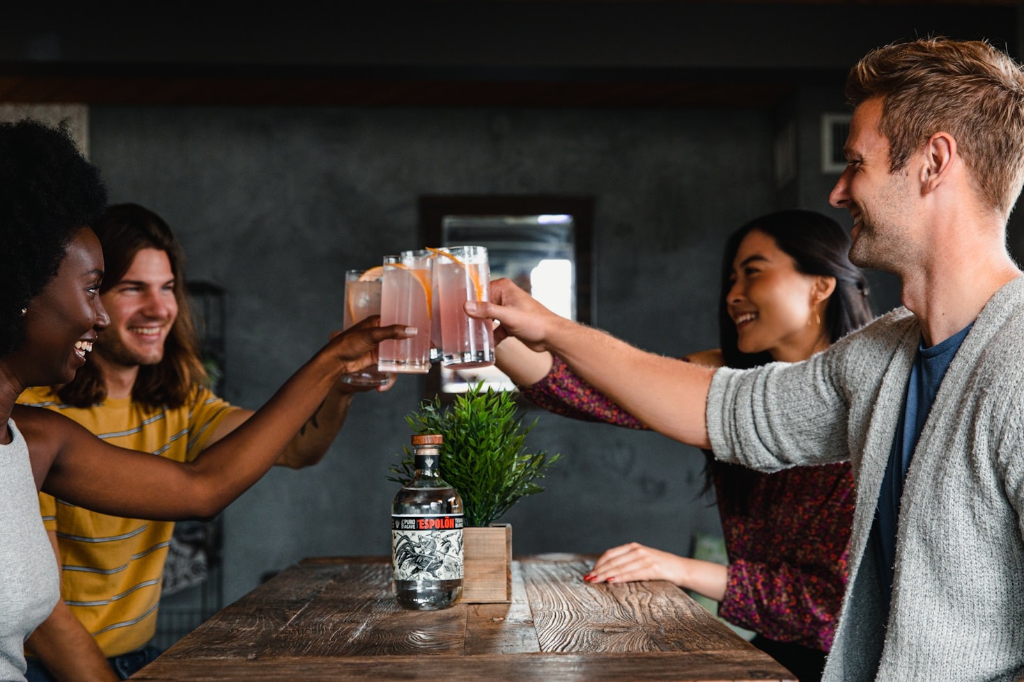 How to Plan the Perfect Romantic Date Night in Ottawa